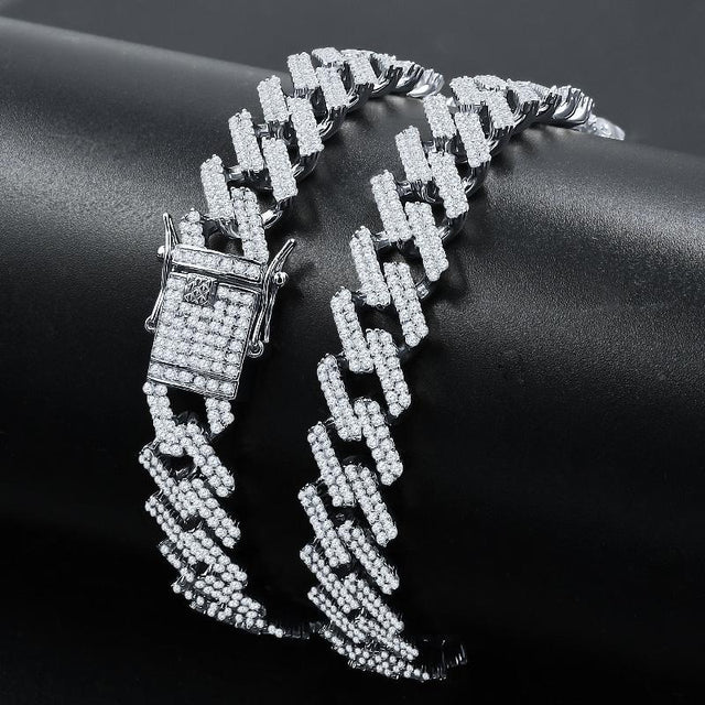 FLAGRANT 925 SILVER CHAIN - LuxNovaHub 