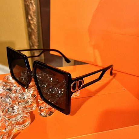 Lux Oversized Vintage D Shape Glasses - LuxNovaHub 