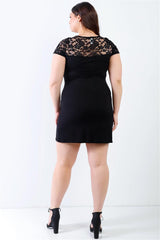 Plus Lace Details Short Sleeve - LuxNovaHub 