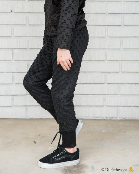 Minky Bubble slim-leg joggers - Black - LuxNovaHub 