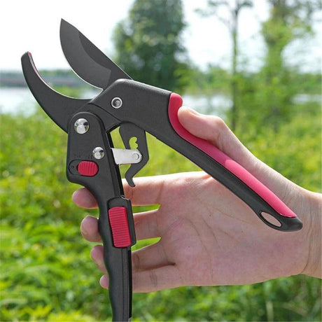 Ratchet Skip Garden Pruning Shear - LuxNovaHub 