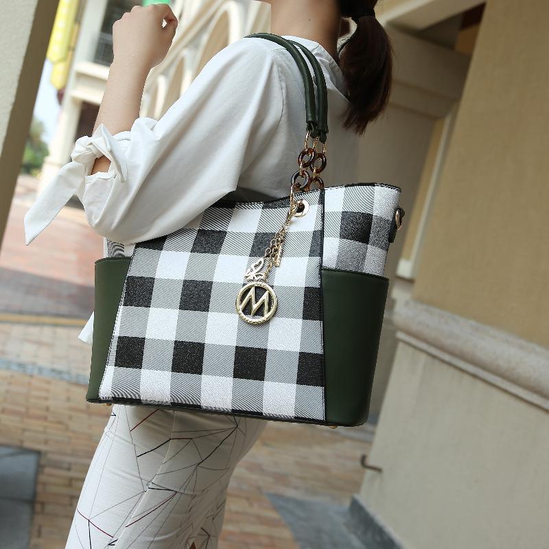 Mariely Checker Tote Handbag - LuxNovaHub 