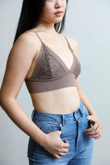 Waistband Loop Lace Brami - LuxNovaHub 